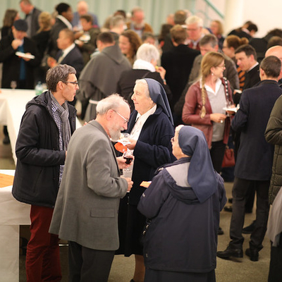 Image - apéritif_1_messe_d_installation_paroisse_alémanique.jpg