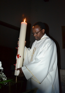 Image - Eglise_diacre_Robert_cierge_pascale__Vigile_pascale_Ste-Thérèse_2026-p89.JPG